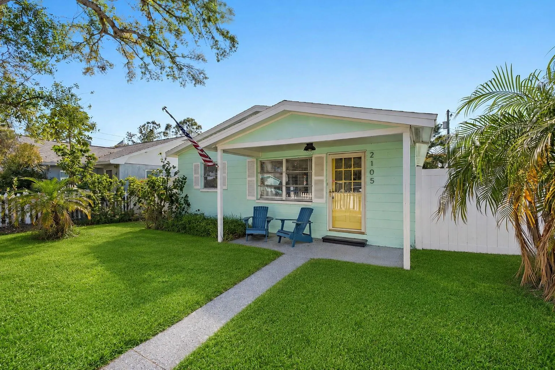2105 52nd Street S St Petersburg FL 33707