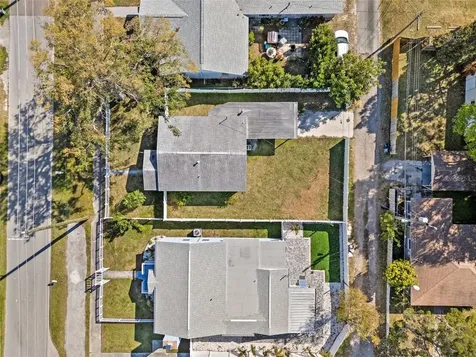 2105 52nd Street S St Petersburg FL 33707