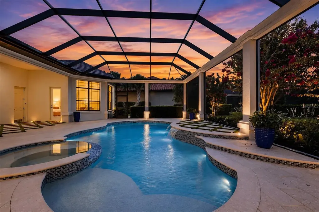9261 Mcdaniel Lane Sarasota FL 34240