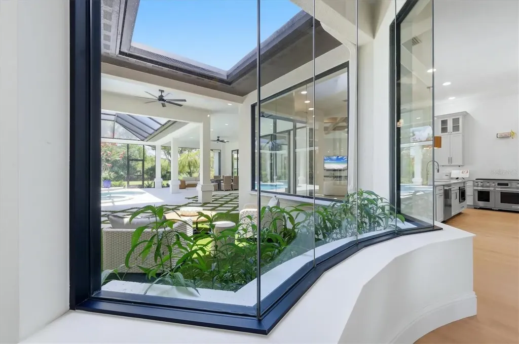 9261 Mcdaniel Lane Sarasota FL 34240