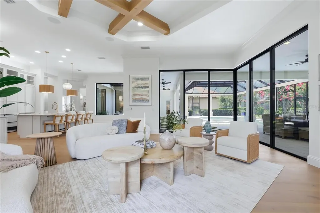 9261 Mcdaniel Lane Sarasota FL 34240