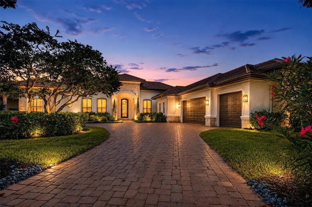 9261 Mcdaniel Lane Sarasota FL 34240