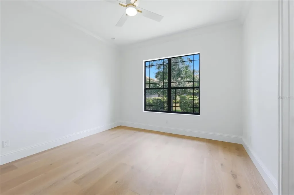 9261 Mcdaniel Lane Sarasota FL 34240