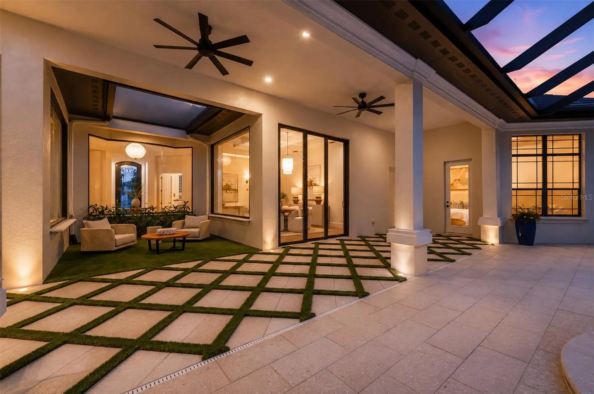 9261 Mcdaniel Lane Sarasota FL 34240
