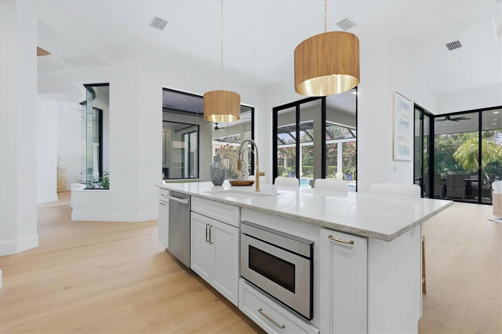9261 Mcdaniel Lane Sarasota FL 34240