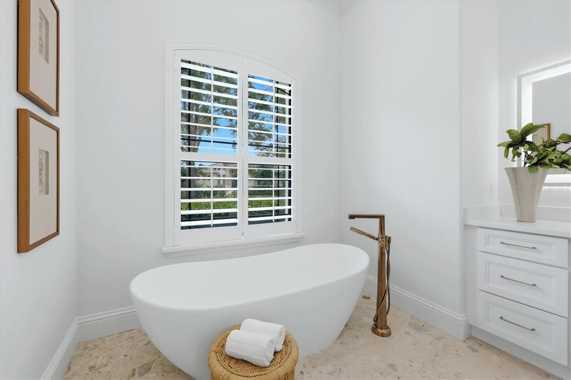 9261 Mcdaniel Lane Sarasota FL 34240