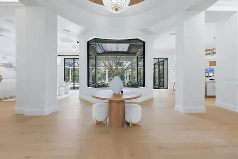 9261 Mcdaniel Lane Sarasota FL 34240