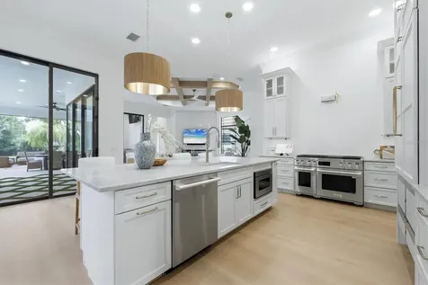 9261 Mcdaniel Lane Sarasota FL 34240
