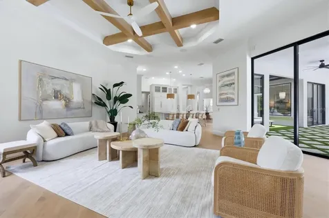 9261 Mcdaniel Lane Sarasota FL 34240
