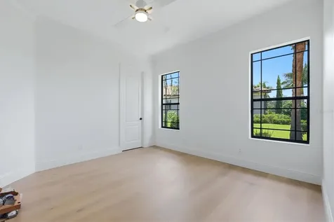 9261 Mcdaniel Lane Sarasota FL 34240
