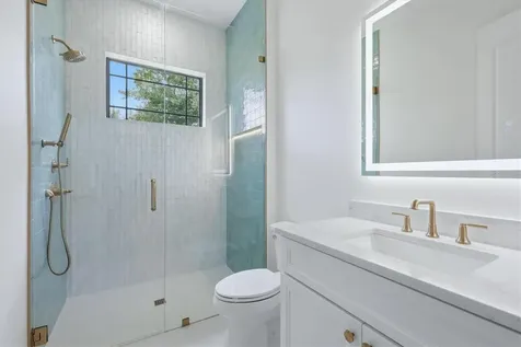 9261 Mcdaniel Lane Sarasota FL 34240