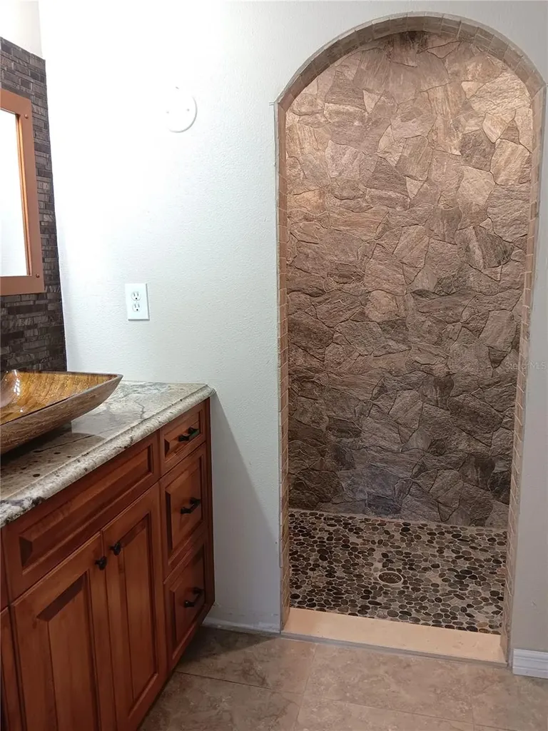 1302 Amble Lane Clearwater FL 33755