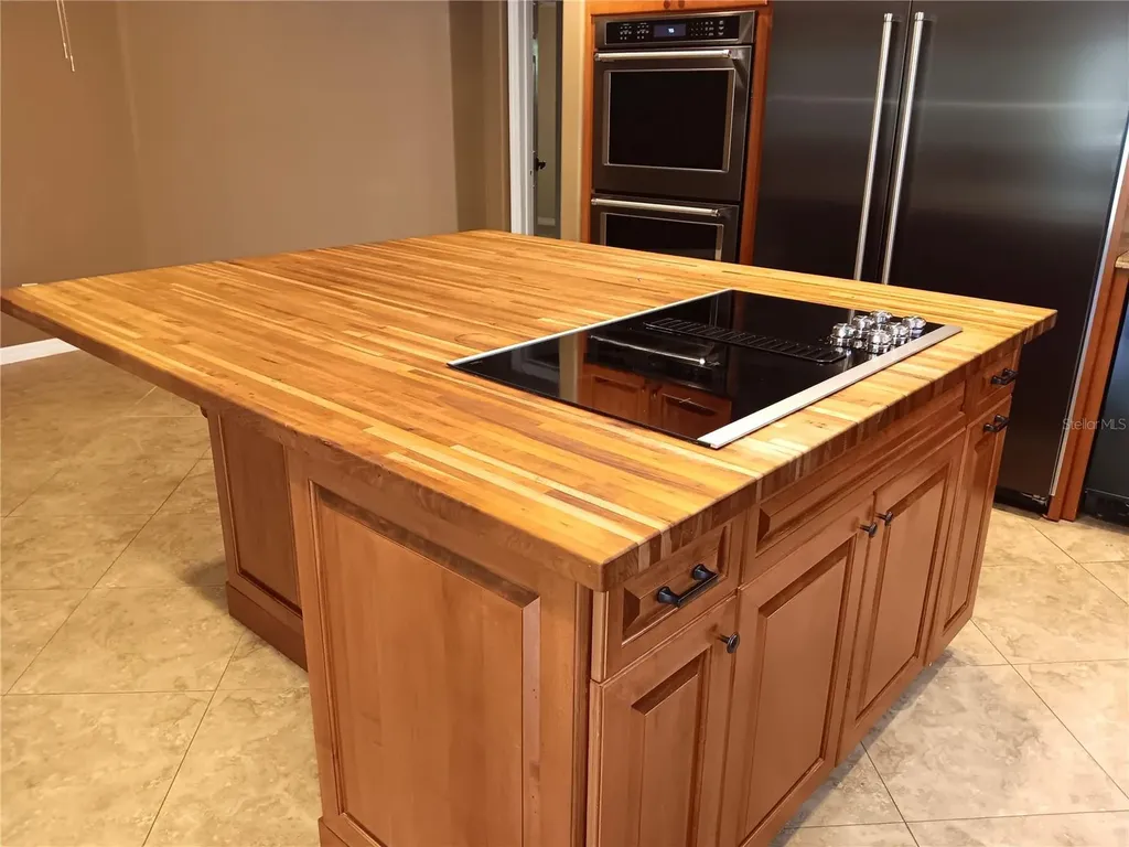 1302 Amble Lane Clearwater FL 33755