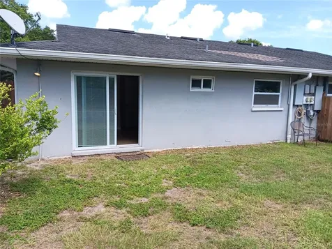1302 Amble Lane Clearwater FL 33755