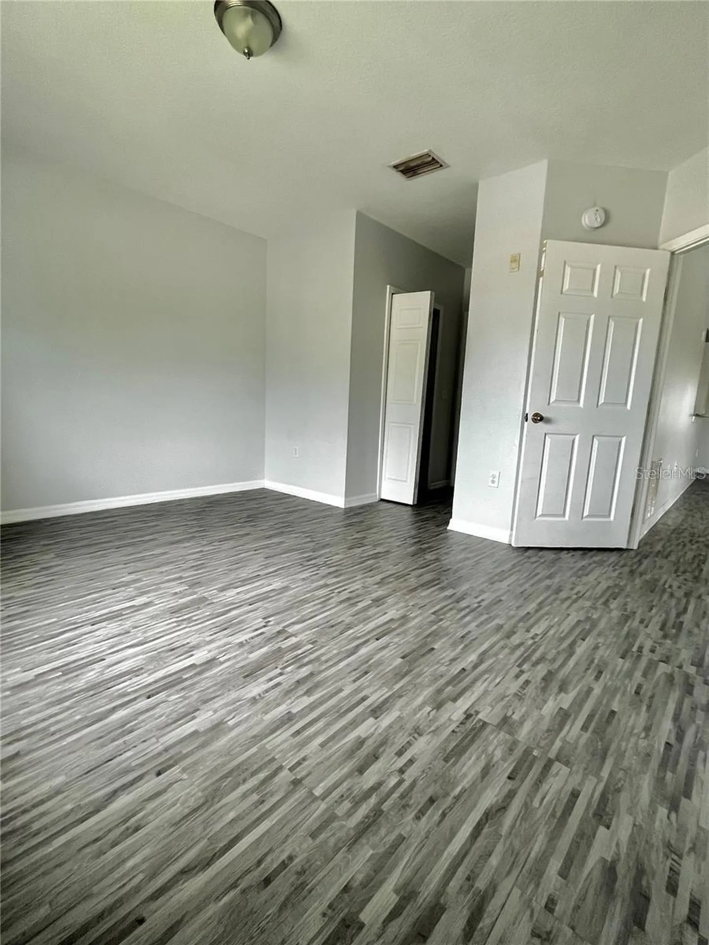 6011 Skydale Way Riverview FL 33578