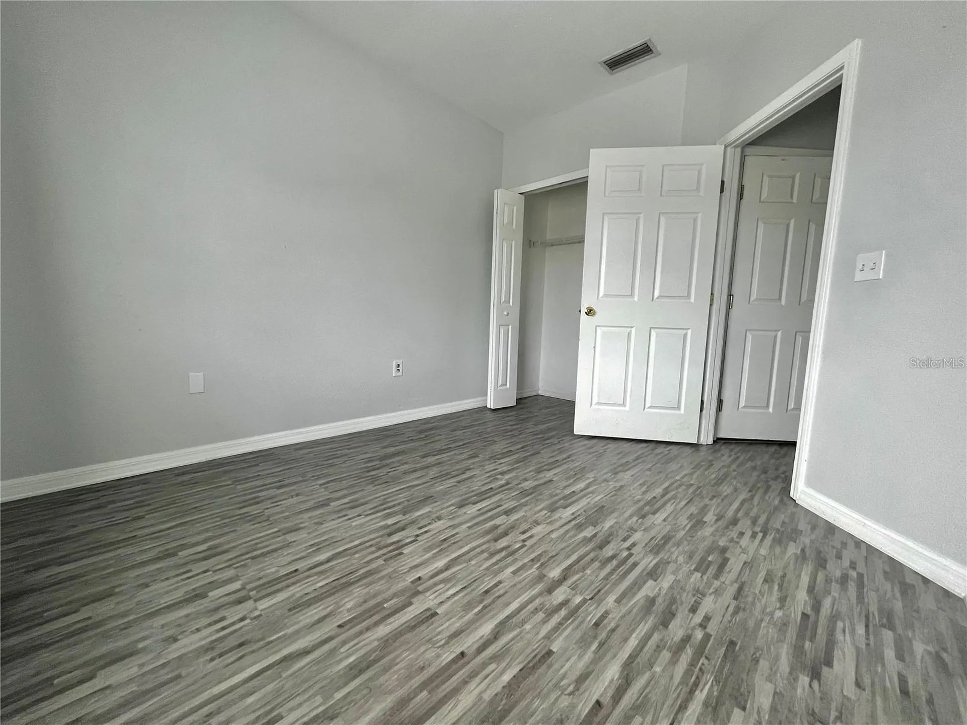 6011 Skydale Way Riverview FL 33578