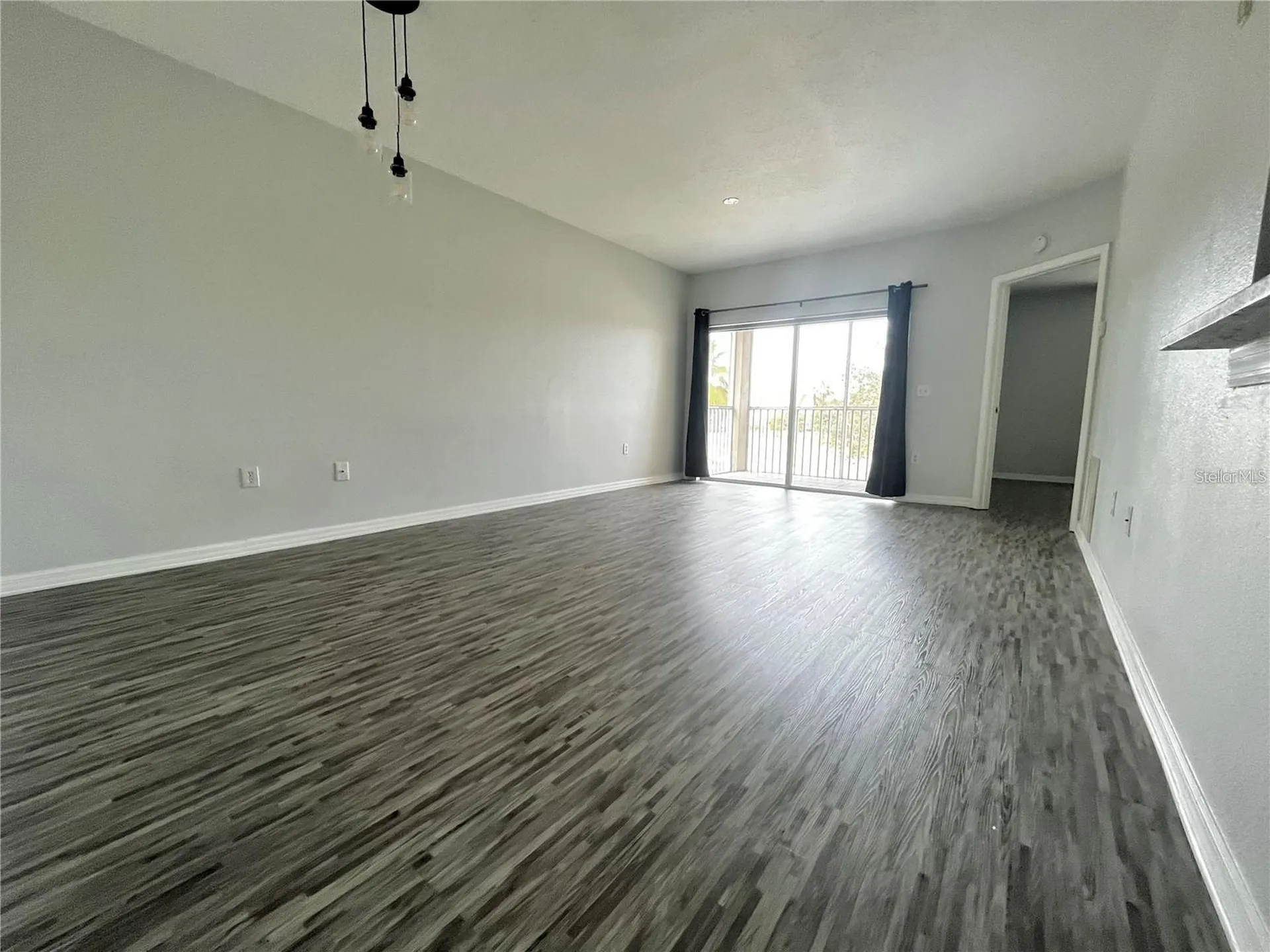6011 Skydale Way Riverview FL 33578