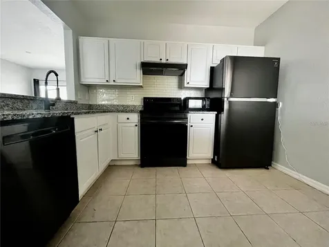 6011 Skydale Way Riverview FL 33578