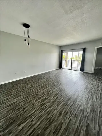 6011 Skydale Way Riverview FL 33578