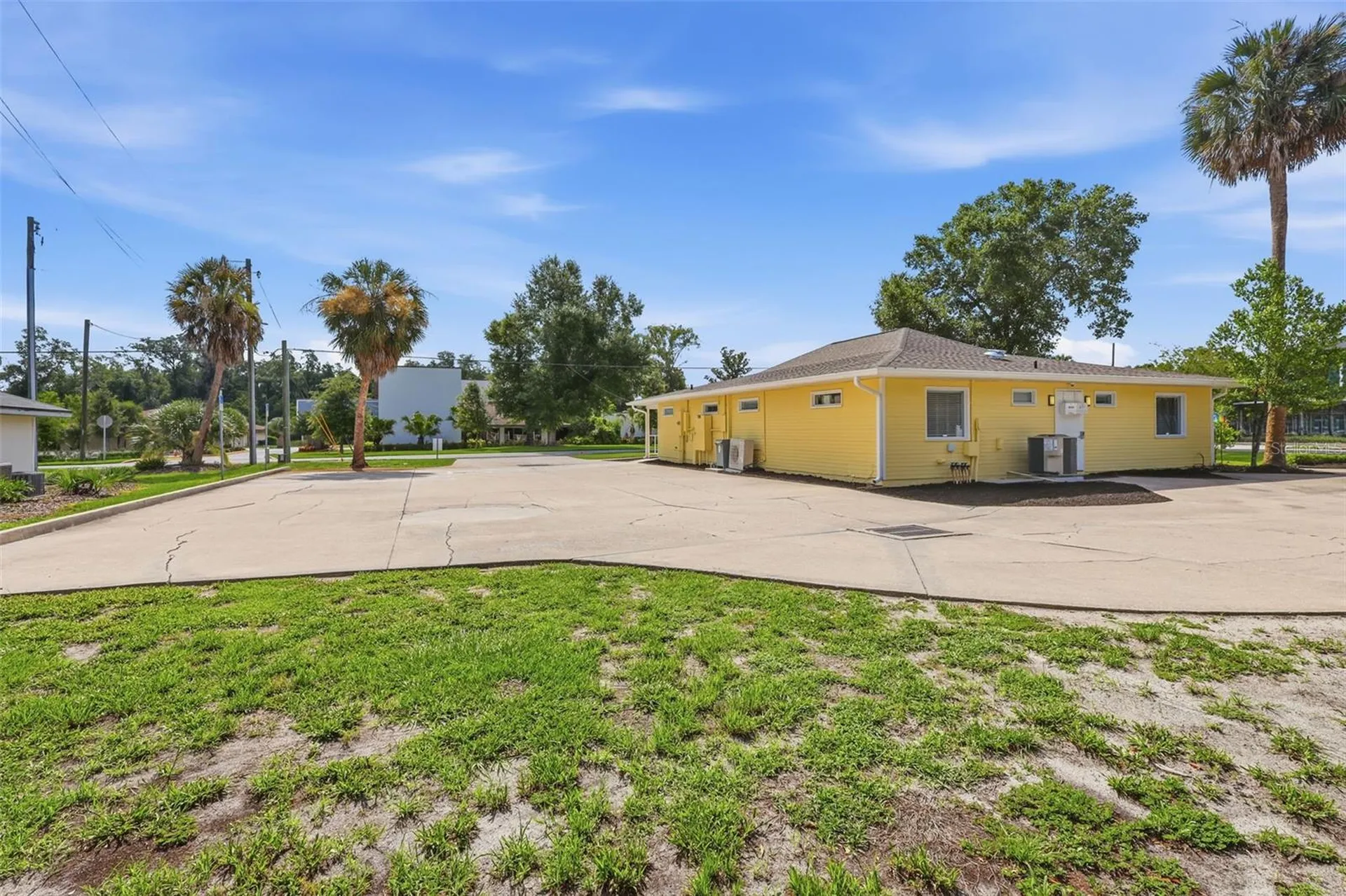 800 N Stone Street Deland FL 32720