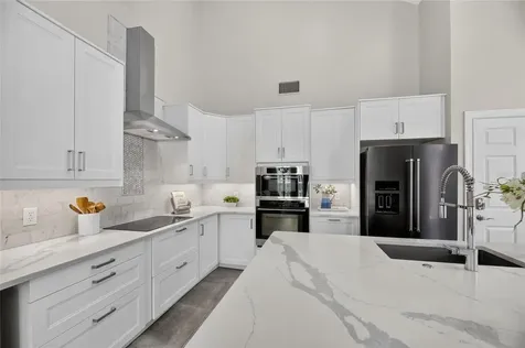 5401 Cafrey Place Apollo Beach FL 33572