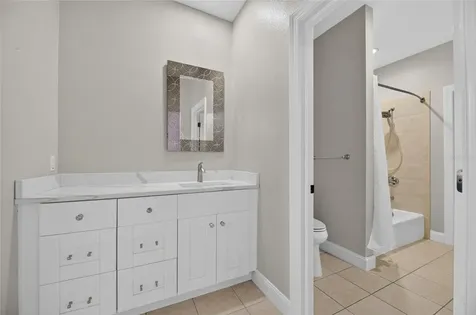 5401 Cafrey Place Apollo Beach FL 33572