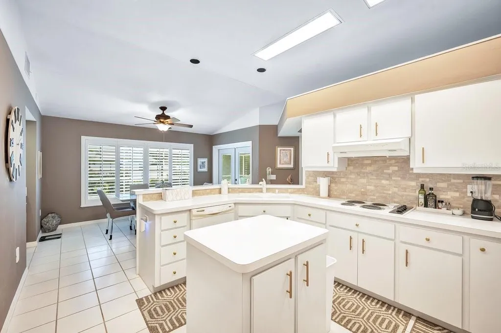 120 Woodcrest Lane Mulberry FL 33860