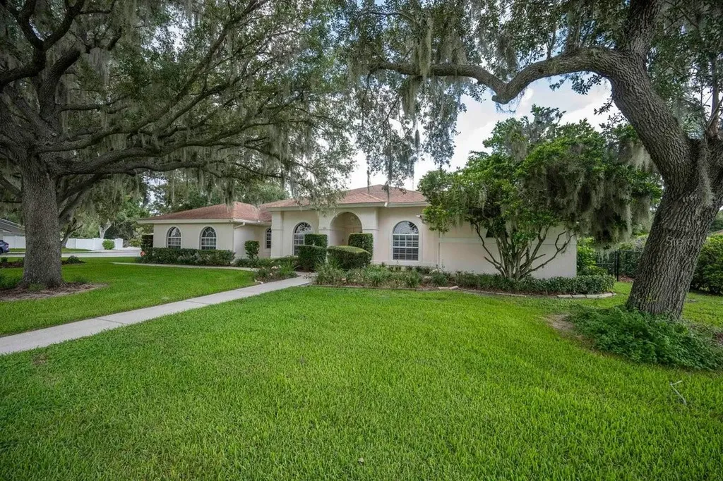 120 Woodcrest Lane Mulberry FL 33860
