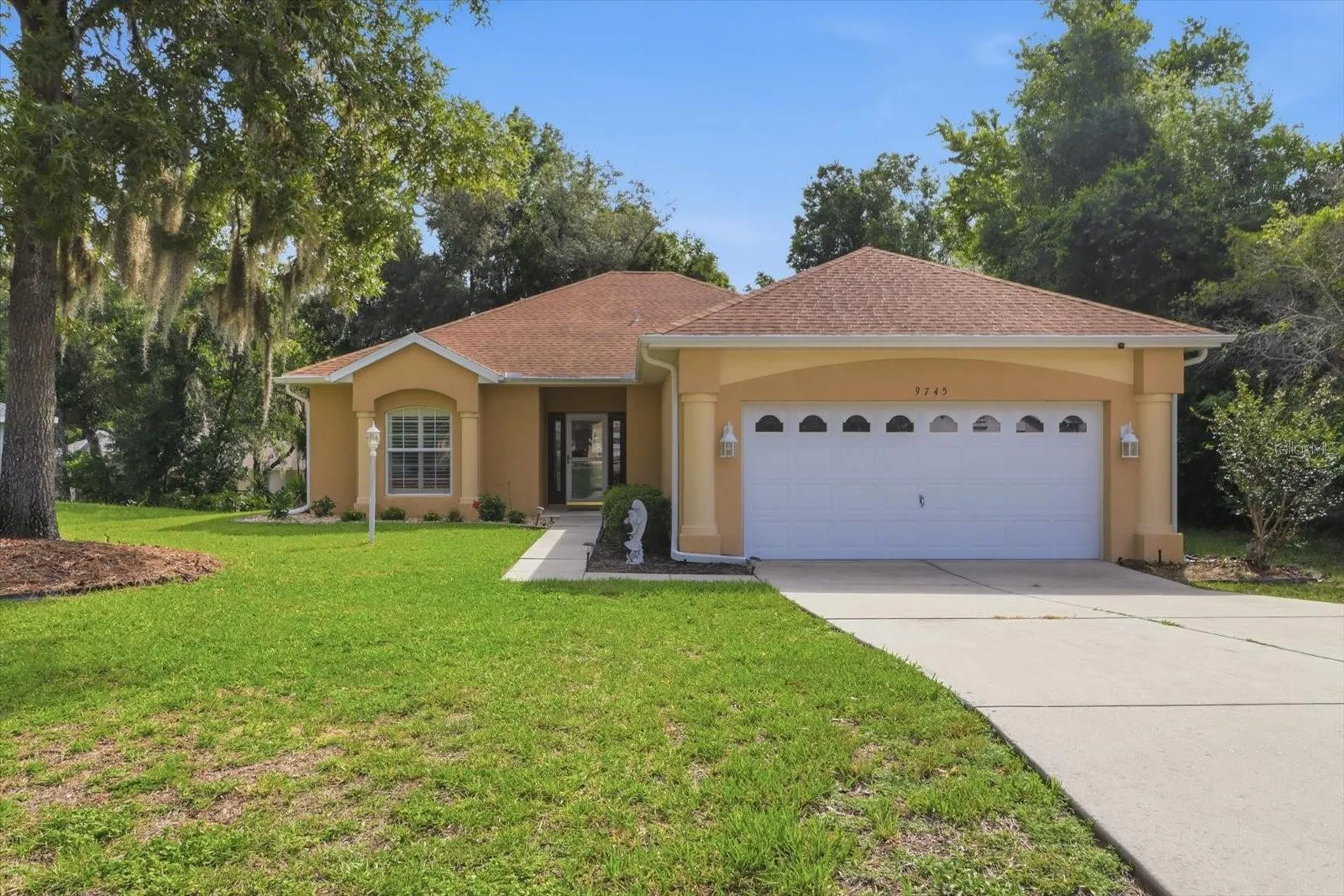 9745 SW 196th Circle Dunnellon FL 34432