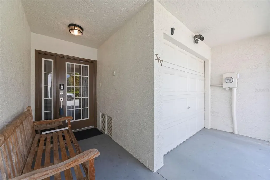 367 Madeira Circle Tierra Verde FL 33715