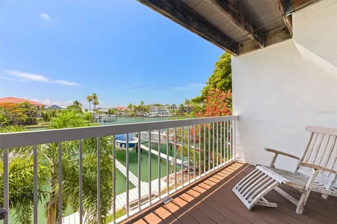 367 Madeira Circle Tierra Verde FL 33715