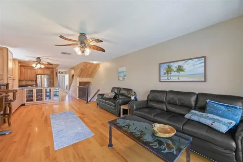 367 Madeira Circle Tierra Verde FL 33715