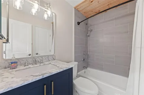 367 Madeira Circle Tierra Verde FL 33715