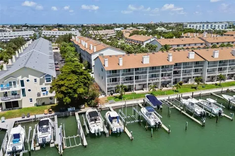367 Madeira Circle Tierra Verde FL 33715