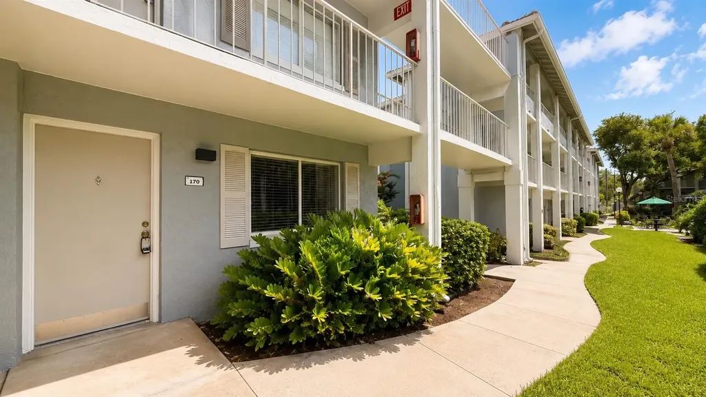120 Blue Point Way Altamonte Springs FL 32701