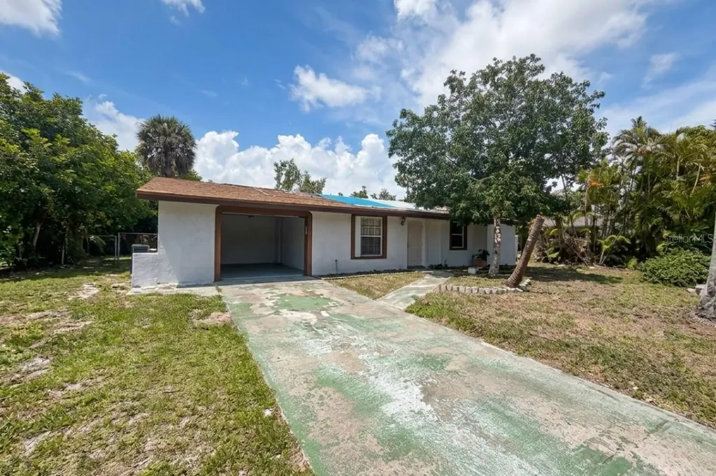1515 Maple Drive Fort Myers FL 33907