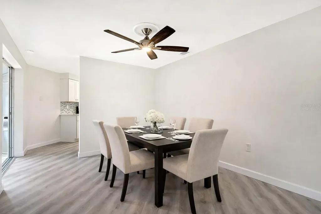 2512 Post Road Sarasota FL 34231