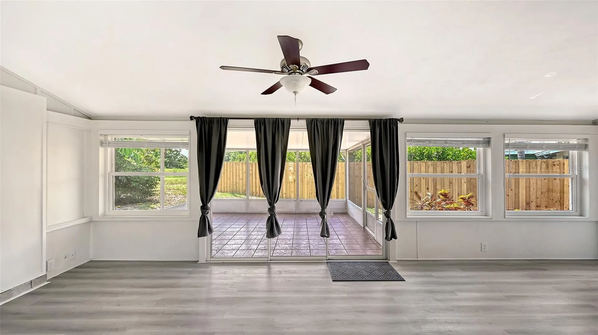 2512 Post Road Sarasota FL 34231