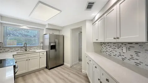 2512 Post Road Sarasota FL 34231