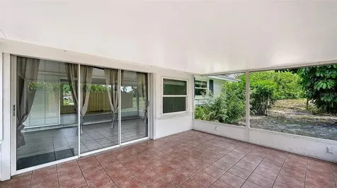2512 Post Road Sarasota FL 34231