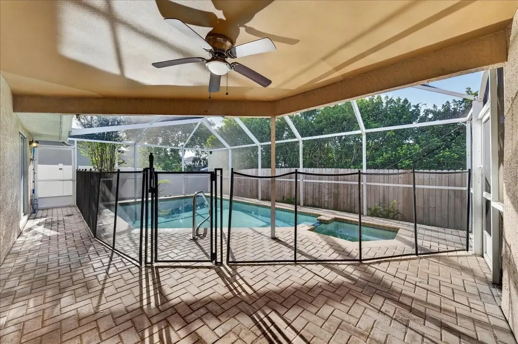 854 Christina Circle Oldsmar FL 34677