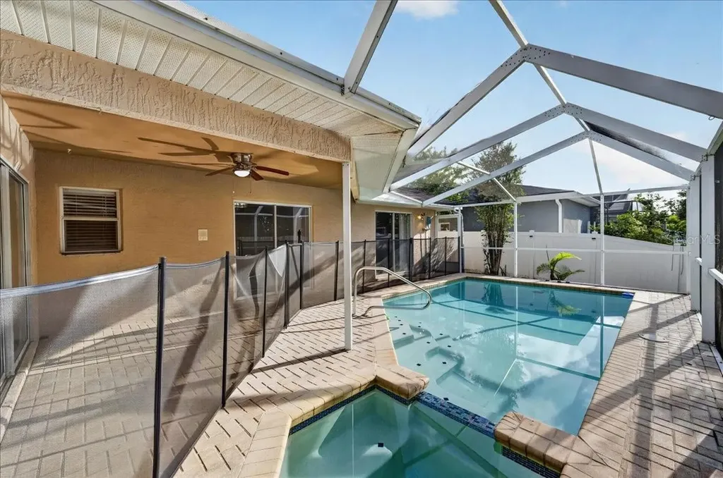 854 Christina Circle Oldsmar FL 34677