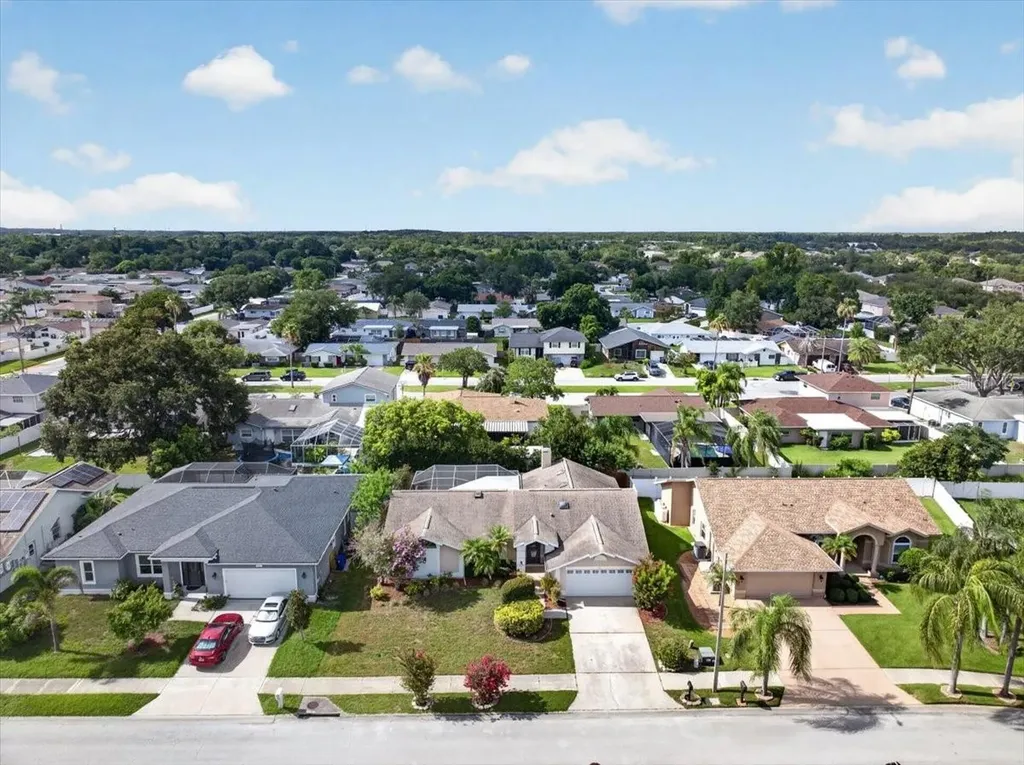 854 Christina Circle Oldsmar FL 34677