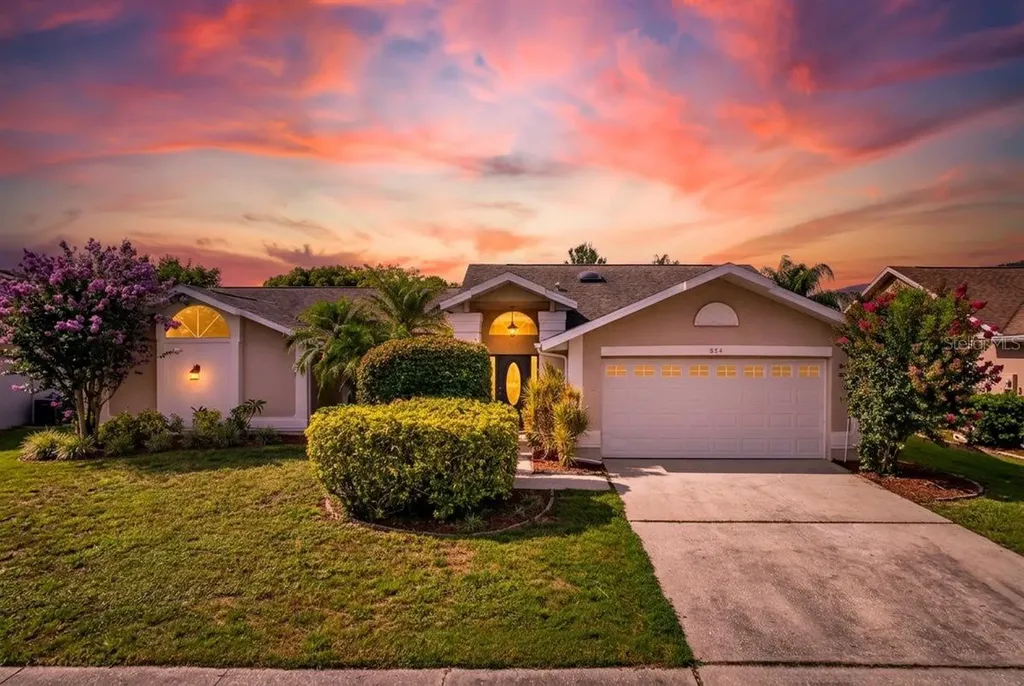 854 Christina Circle Oldsmar FL 34677