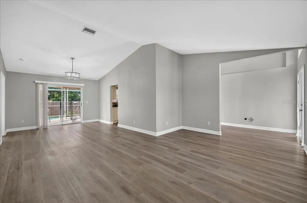854 Christina Circle Oldsmar FL 34677