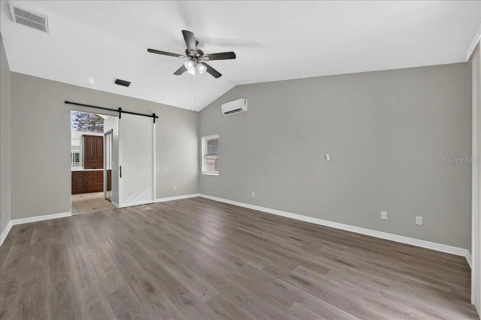 854 Christina Circle Oldsmar FL 34677