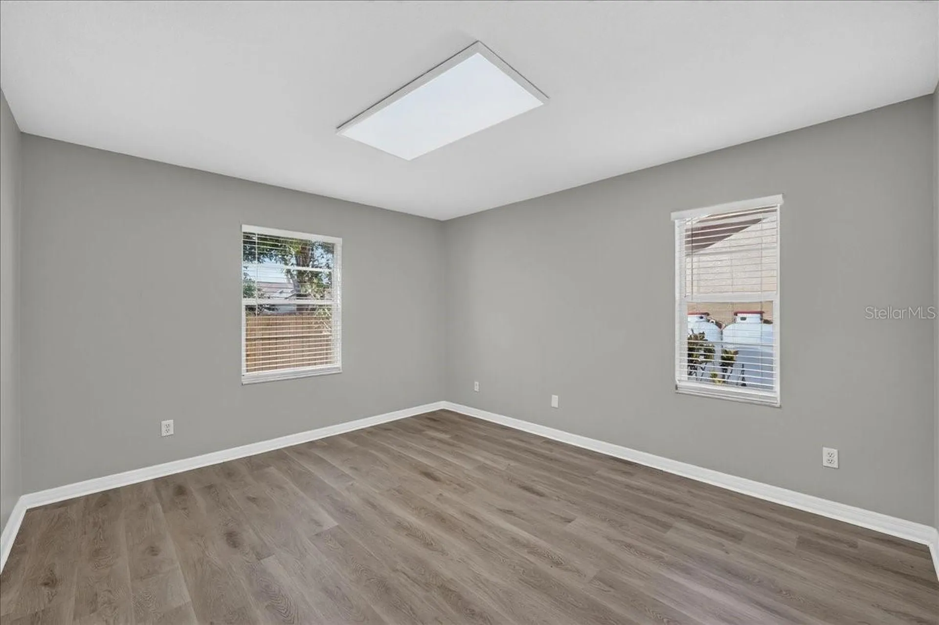 854 Christina Circle Oldsmar FL 34677