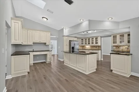 854 Christina Circle Oldsmar FL 34677
