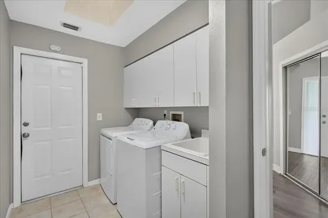 854 Christina Circle Oldsmar FL 34677