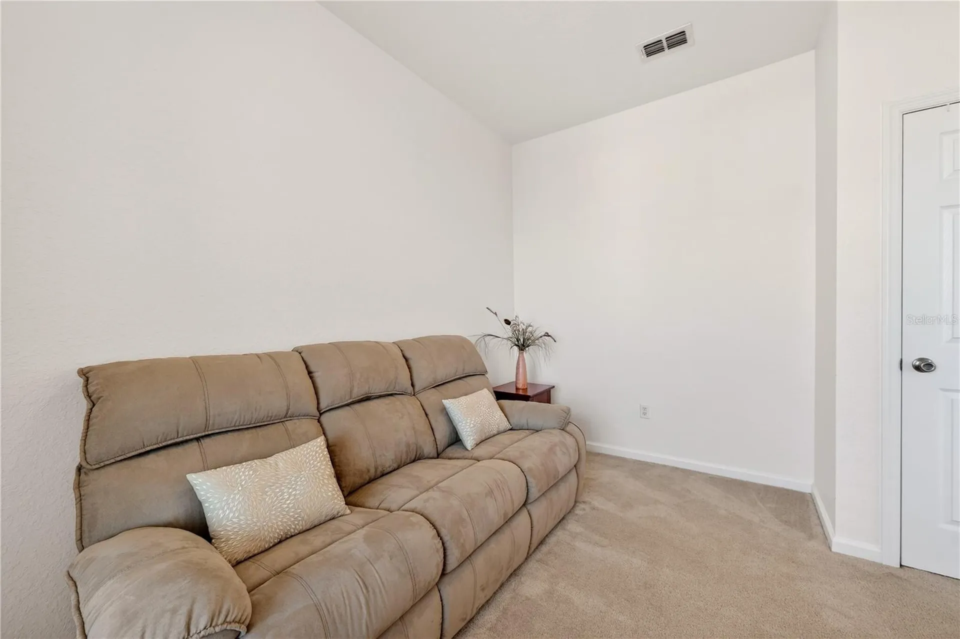 2788 Almaton Loop Kissimmee FL 34747